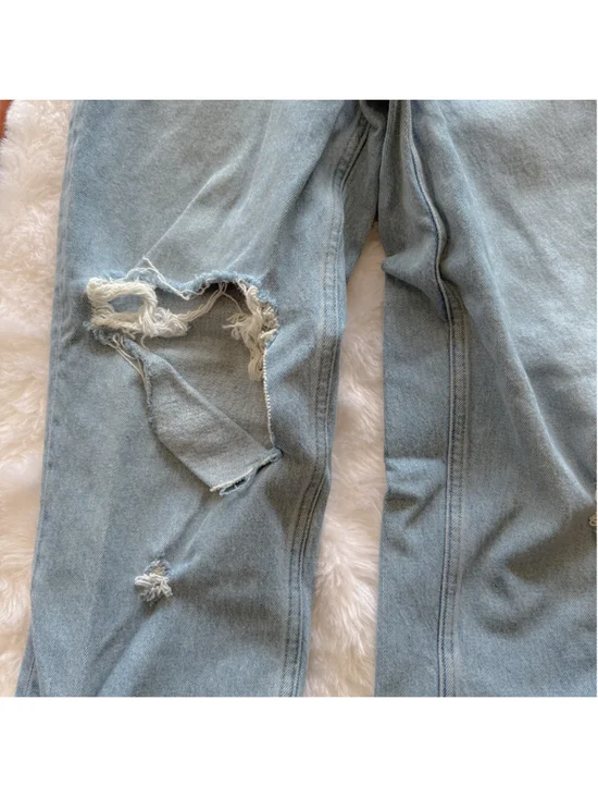 Abercrombie & Fitch Curve Love Ultra High Rise Ankle Straight Jeans - Picture 4 of 5